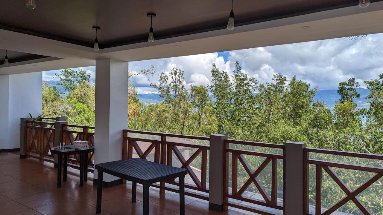 Bakawan Hideaway Resort And Restaurant Tomas Oppus Екстер'єр фото